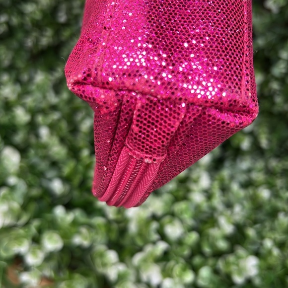 Glitter Pink Sparkly Metallic Cosmetic Bag - Picture 11 of 15